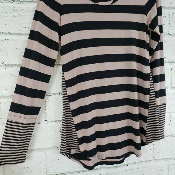 LOGO by Lori Goldstein Knit Stripe Top  Contrast Side Long Sleeve shirt - Picture 3 of 8